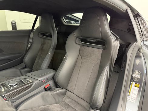 Used 2022 Audi R8 V10 performance w/ R8 Performance Design Package AWD/4WD image 16