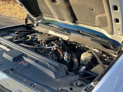 Used 2015 Chevrolet Silverado 2500 LTZ w/ Duramax Plus Package image 10