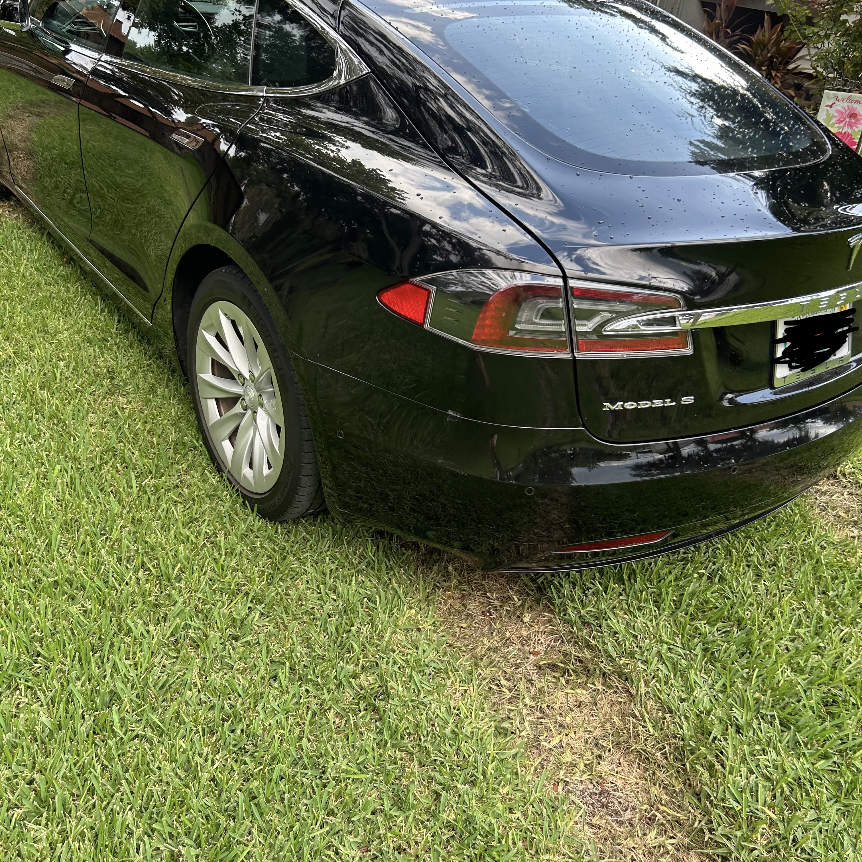 Used 2017 Tesla Model S 75 RWD image 1
