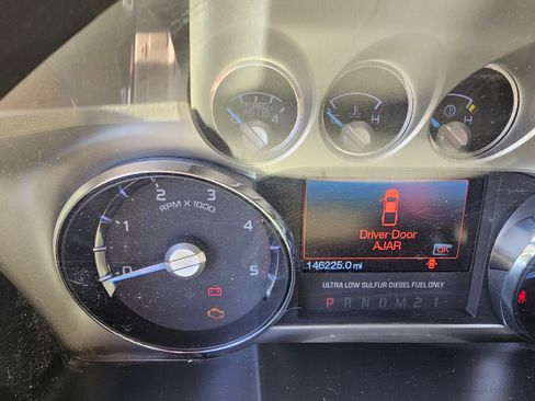 Used 2015 Ford F250 King Ranch w/ FX4 Off-Road Package image 23