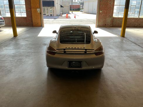 Used 2014 Porsche Cayman S image 24