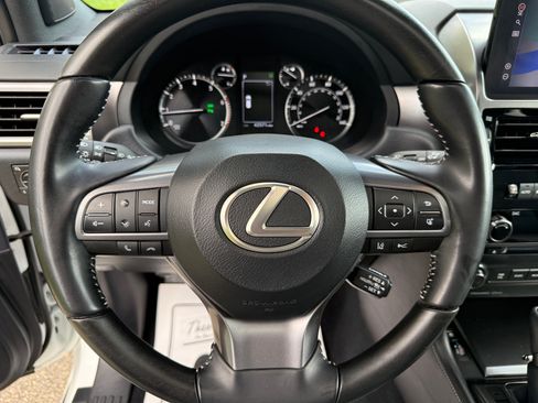 Used 2023 Lexus GX 460 w/ Black Line Special Edition AWD/4WD image 26