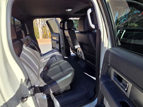 Used 2013 Ford F150 Raptor w/ Luxury Equipment Group image 16