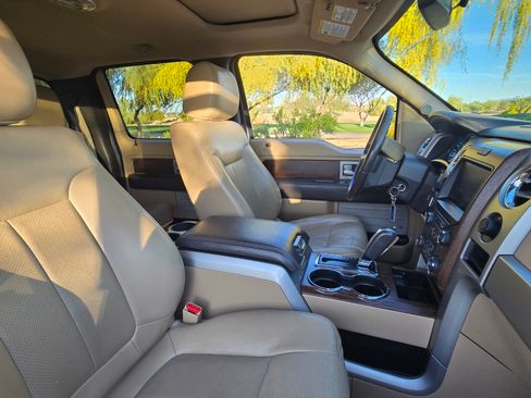 Used 2013 Ford F150 Lariat w/ Luxury Equipment Group image 12