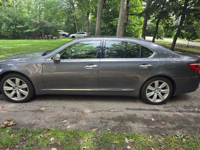 Used 2012 Lexus LS 600h L w/ Premium Luxury Pkg II