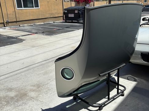 Used 2005 Ford Thunderbird 50th Anniversary RWD image 26
