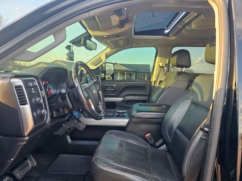 Used 2018 Chevrolet Silverado 2500 LTZ w/ Duramax Plus Package image 21