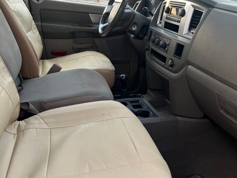 Used 2007 Dodge Ram 2500 Truck SLT image 9