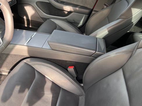 Used 2024 Tesla Model 3 Long Range image 12