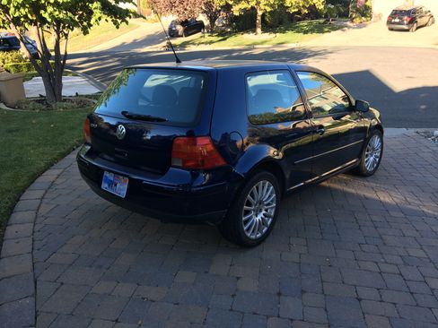 Used 2001 Volkswagen Golf GL FWD image 5