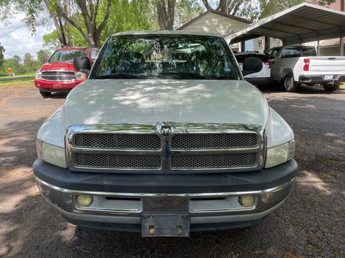 Used 2001 Dodge Ram 1500 Truck 2WD Quad Cab image 5