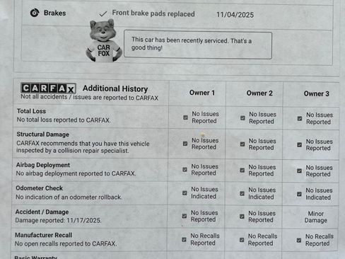Used 2023 Volvo XC40 B5 Ultimate w/ Climate Package image 15