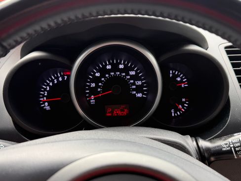 Used 2013 Kia Soul + FWD image 9