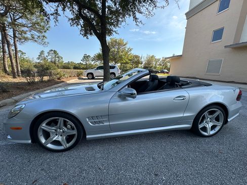 Used 2009 Mercedes-Benz SL 550 image 15