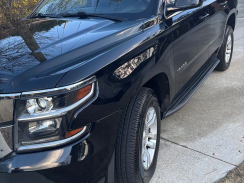 Used 2019 Chevrolet Tahoe LT image 6