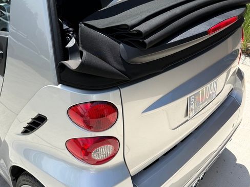 Used 2009 smart fortwo BRABUS RWD image 4