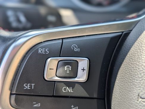 Used 2017 Volkswagen GTI Autobahn FWD image 13