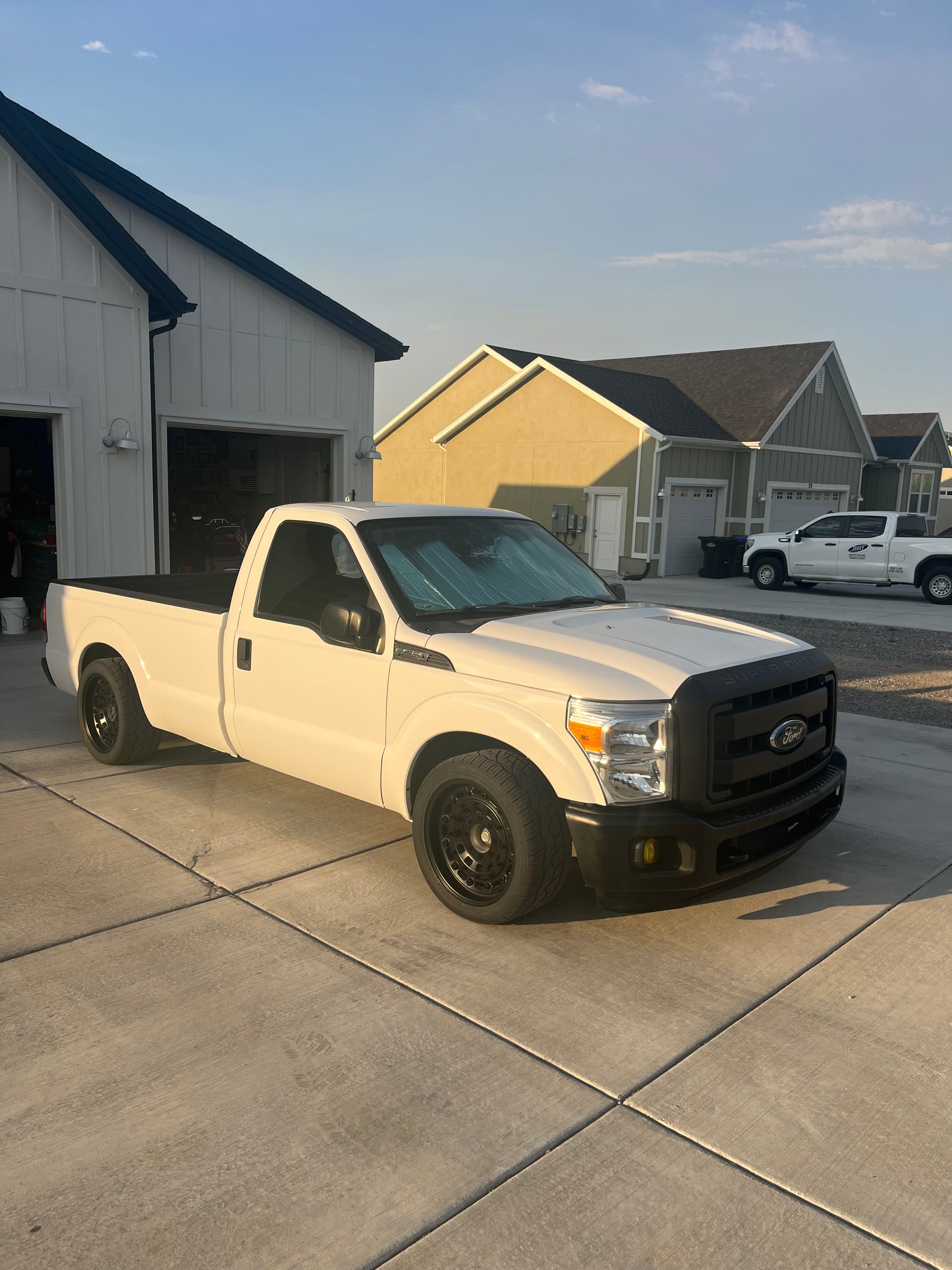 Used 2013 Ford F250 XL w/ PWR Equipment Group RWD image 1