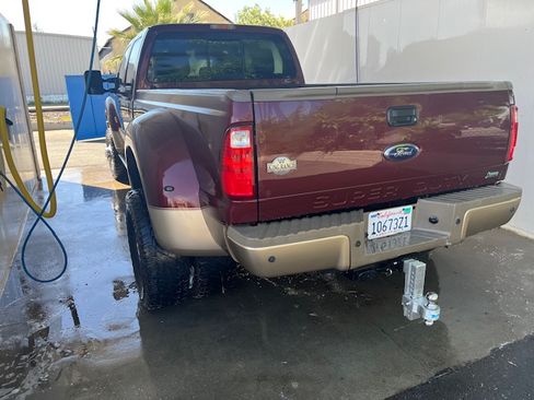 Used 2011 Ford F350 King Ranch w/ King Ranch w/Chrome Pkg AWD/4WD image 18