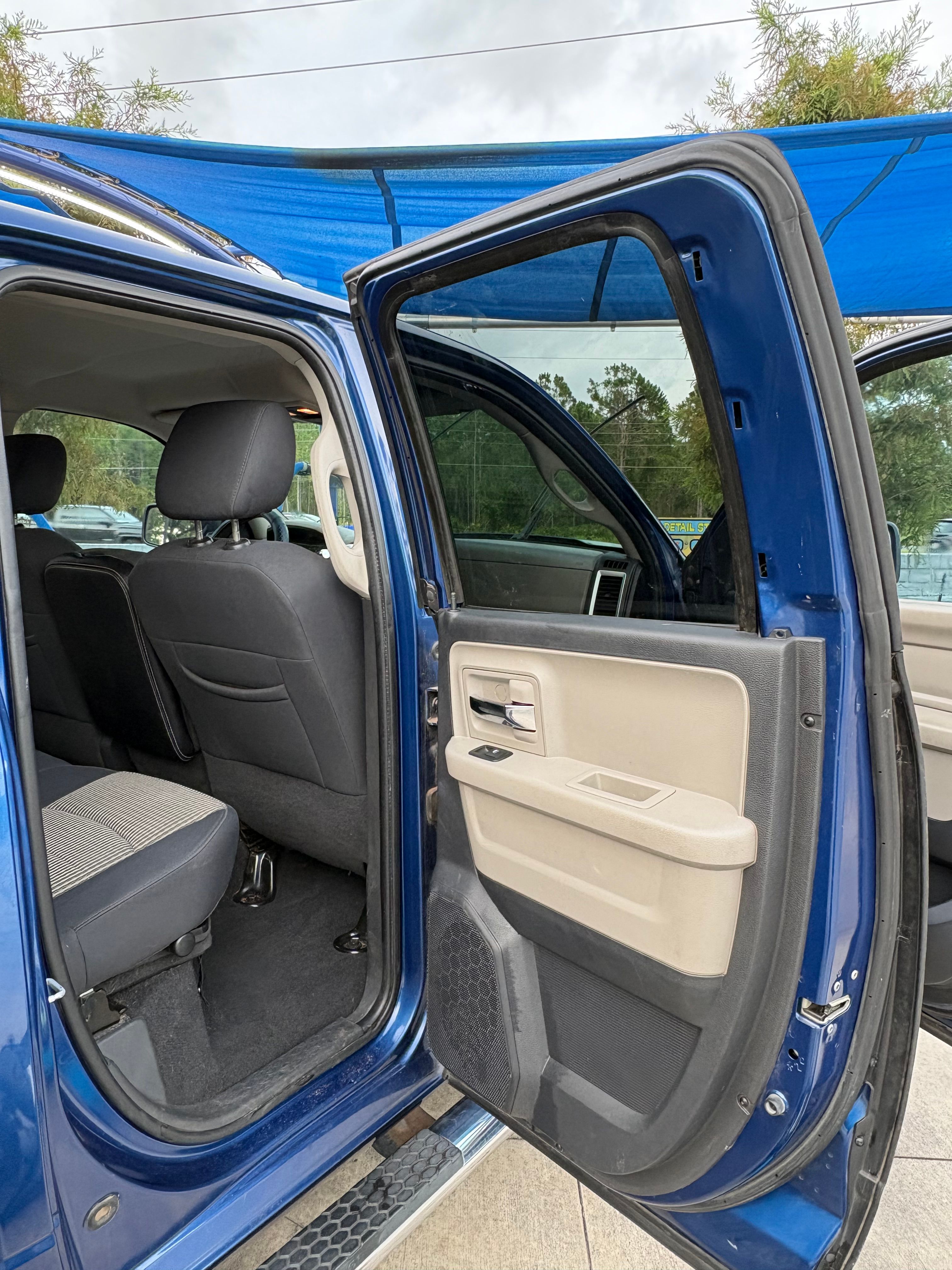 Used 2009 Dodge Ram 1500 Truck SLT w/ Popular Equipment Group RWD image 8