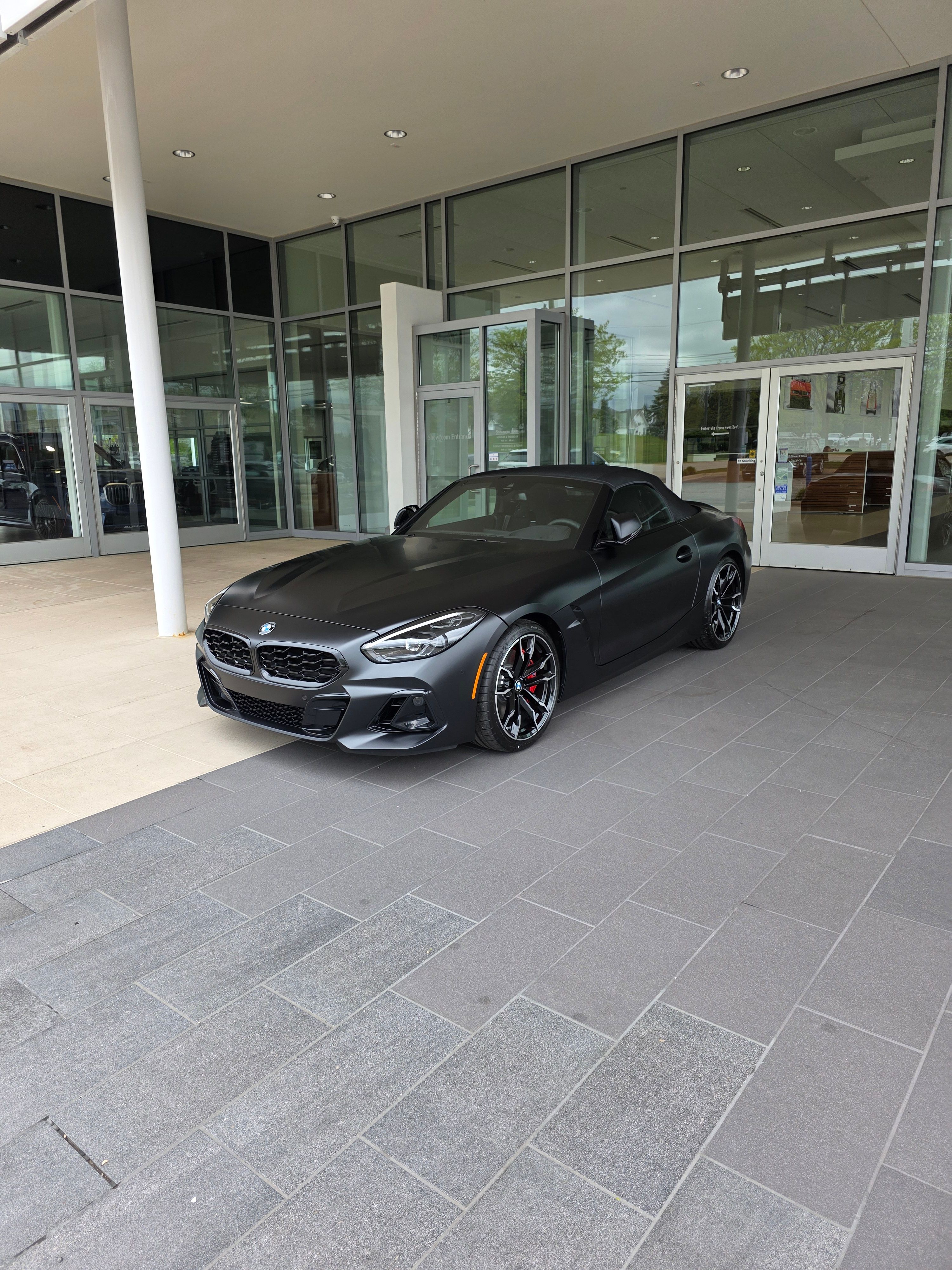 Used 2026 BMW Z4 M40i RWD image 12