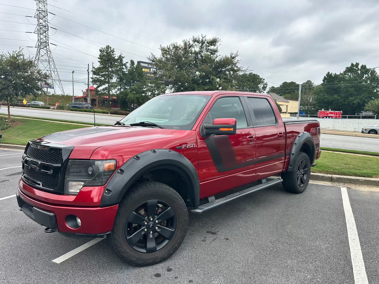 Used 2014 Ford F150 FX4 w/ Equipment Group 402A Luxury AWD/4WD image 2