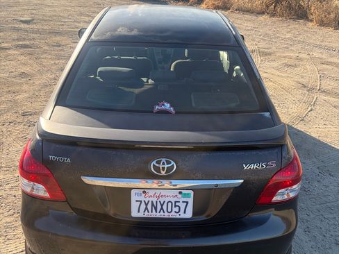 Used 2008 Toyota Yaris S w/ PWR Pkg w/Alloy Wheels FWD image 4