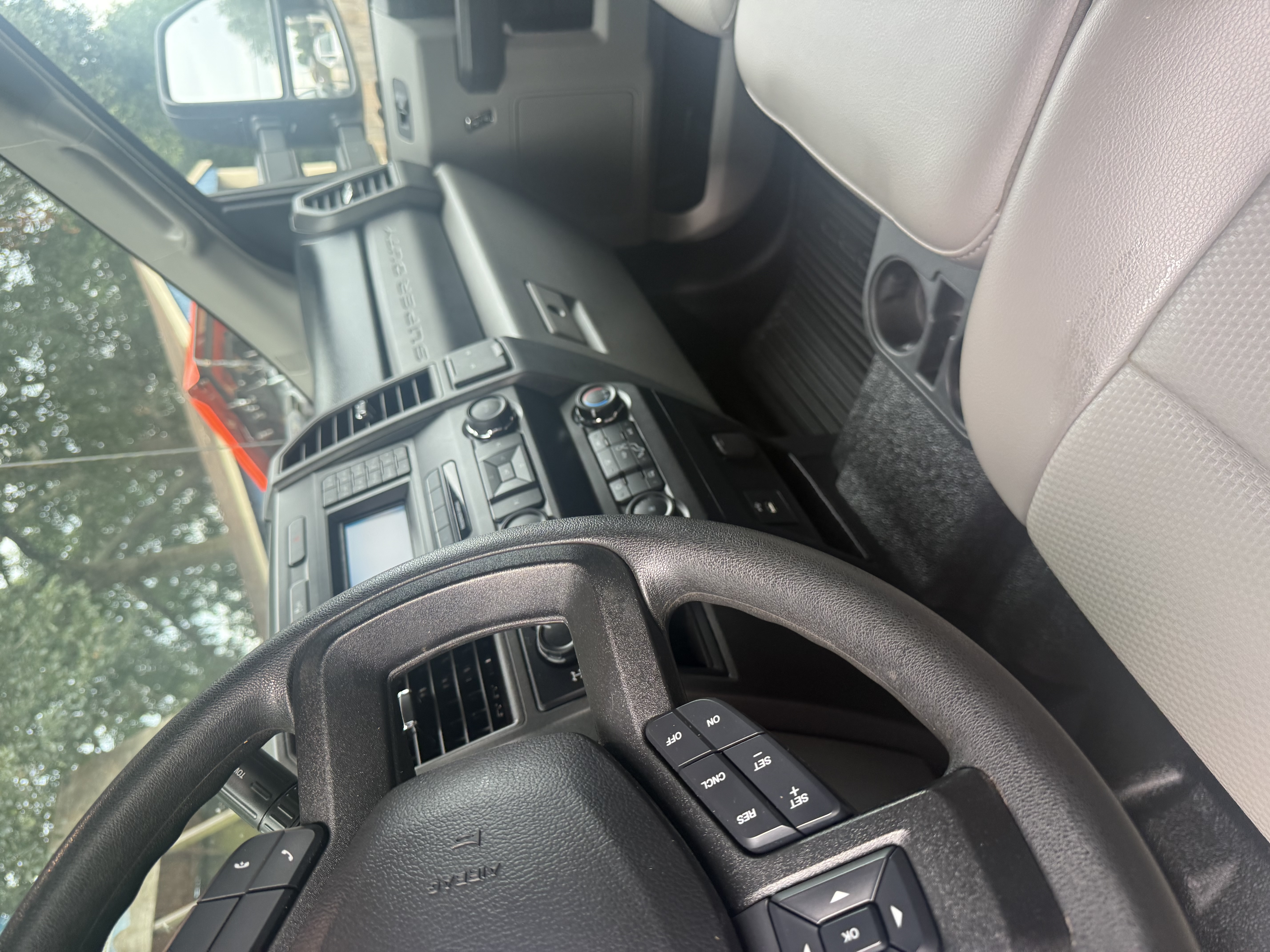Used 2019 Ford F350 XL w/ Power Equipment Group AWD/4WD image 12