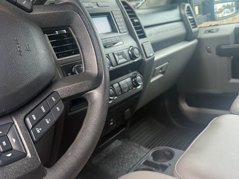 Used 2019 Ford F350 XL w/ Power Equipment Group AWD/4WD image 12