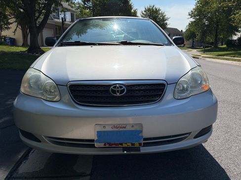 Used 2007 Toyota Corolla CE w/ Upgrade Pkg FWD image 4
