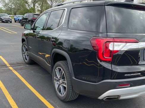 Used 2020 GMC Acadia SLT w/ Driver Alert Package II AWD/4WD image 6