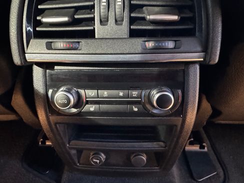 Used 2015 BMW X5 xDrive35i image 22