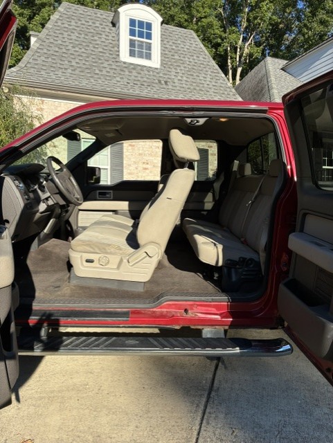 Used 2009 Ford F150 XLT AWD/4WD image 8