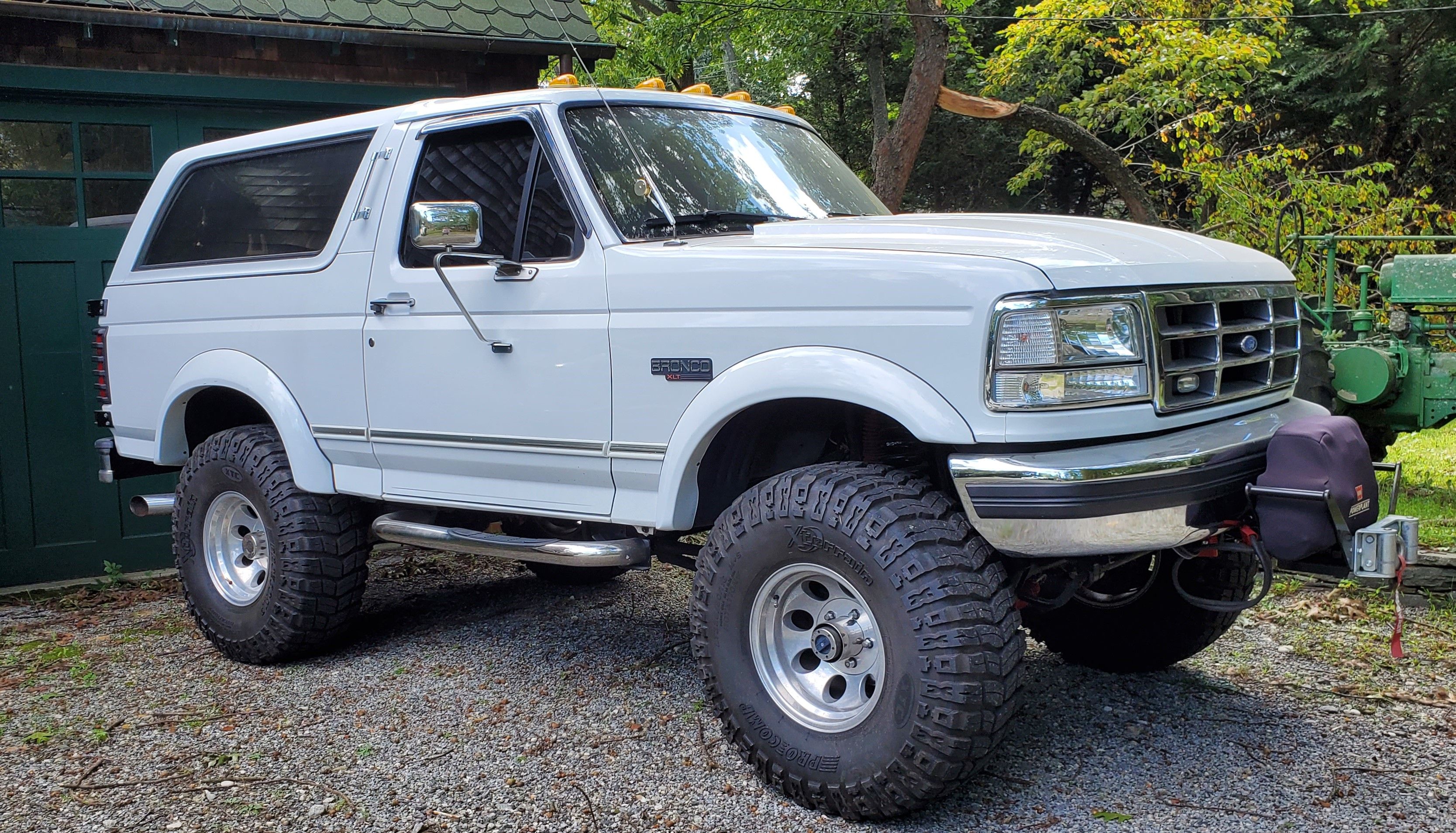 Used 1995 Ford Bronco AWD/4WD image 2