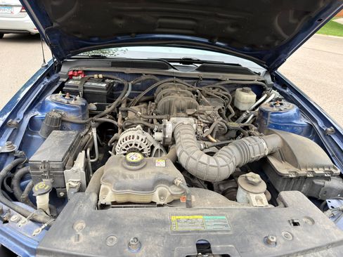 Used 2007 Ford Mustang Premium RWD image 10