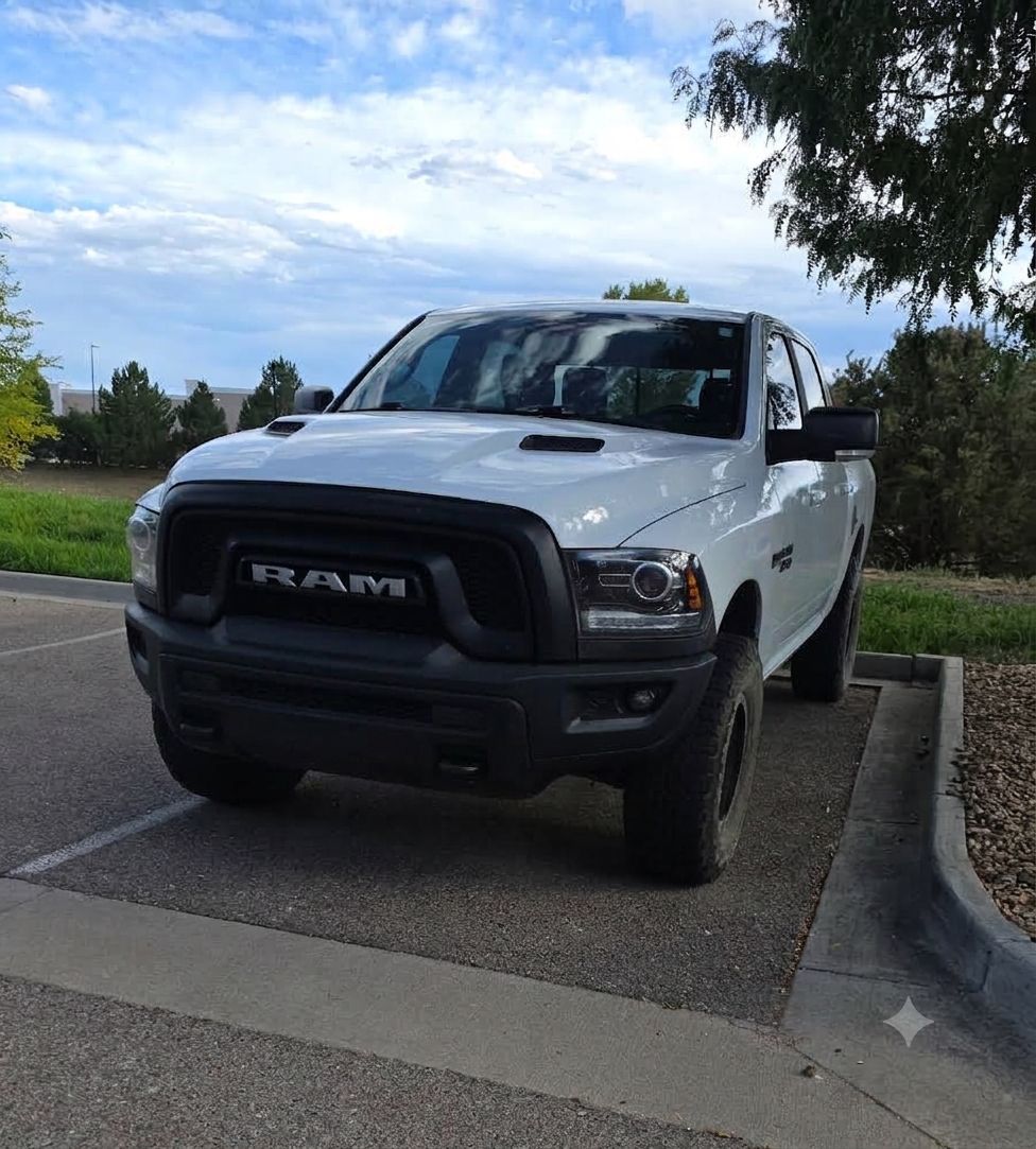 Used 2017 RAM 1500 Rebel w/ Luxury Group AWD/4WD image 4