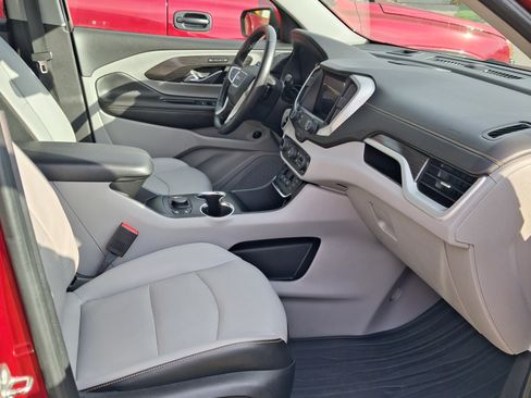 Used 2019 GMC Terrain SLT w/ Preferred Package image 8