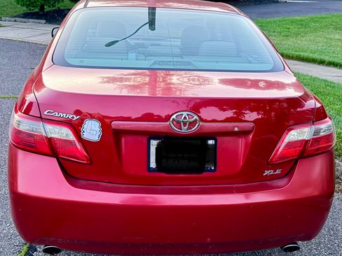 Used 2007 Toyota Camry XLE FWD image 5