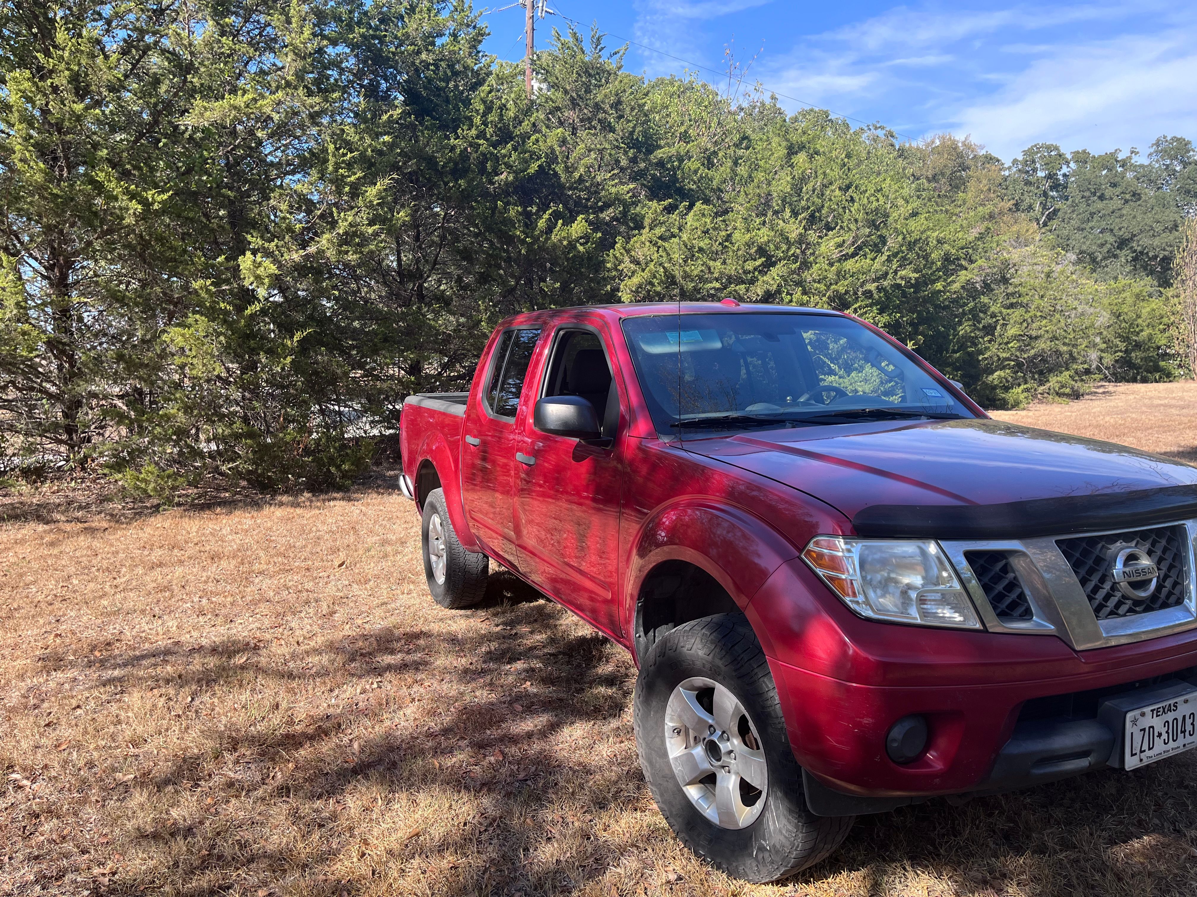 Used 2013 Nissan Frontier SV AWD/4WD image 9