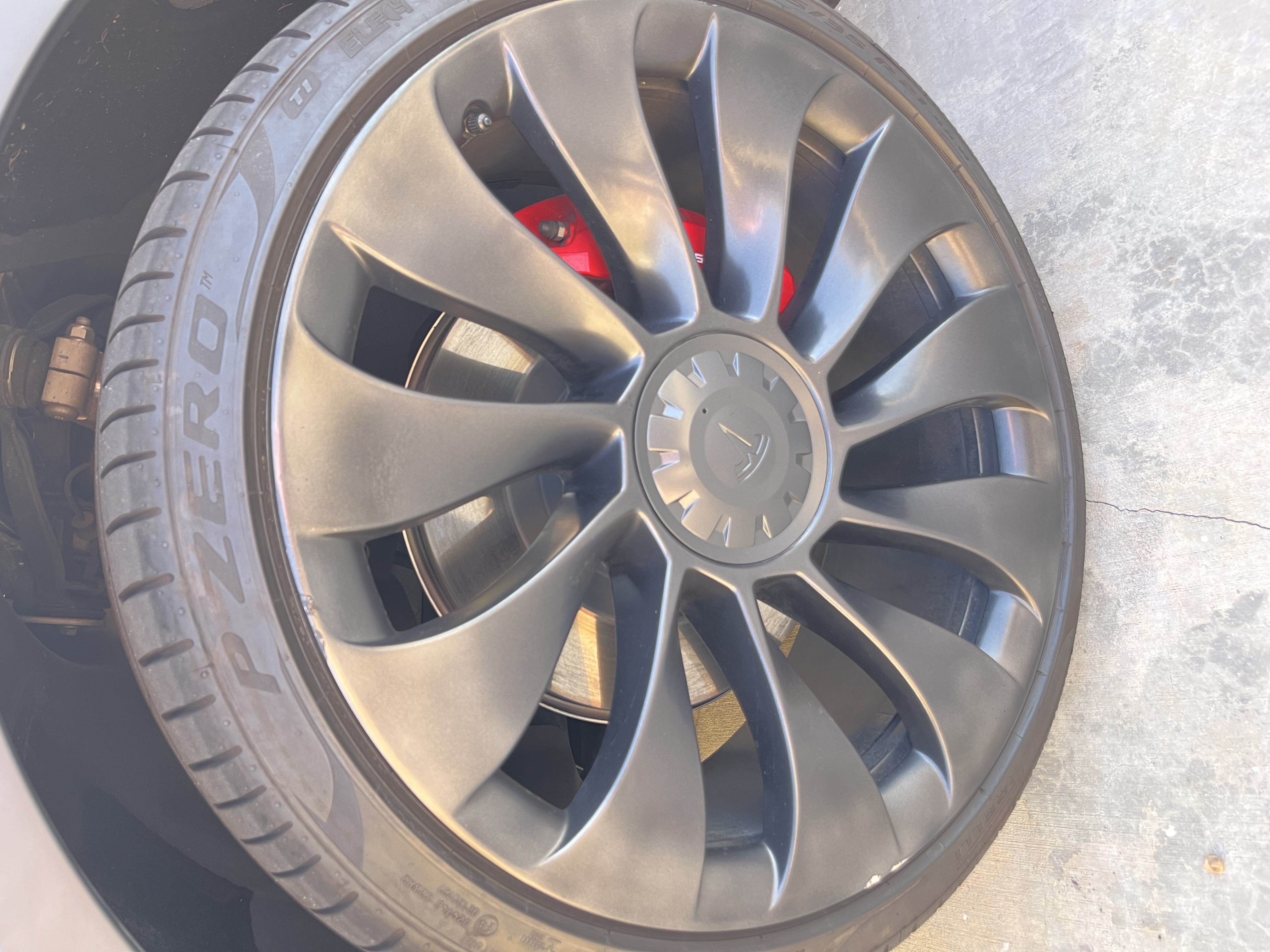 Used 2022 Tesla Model Y Performance AWD/4WD image 22