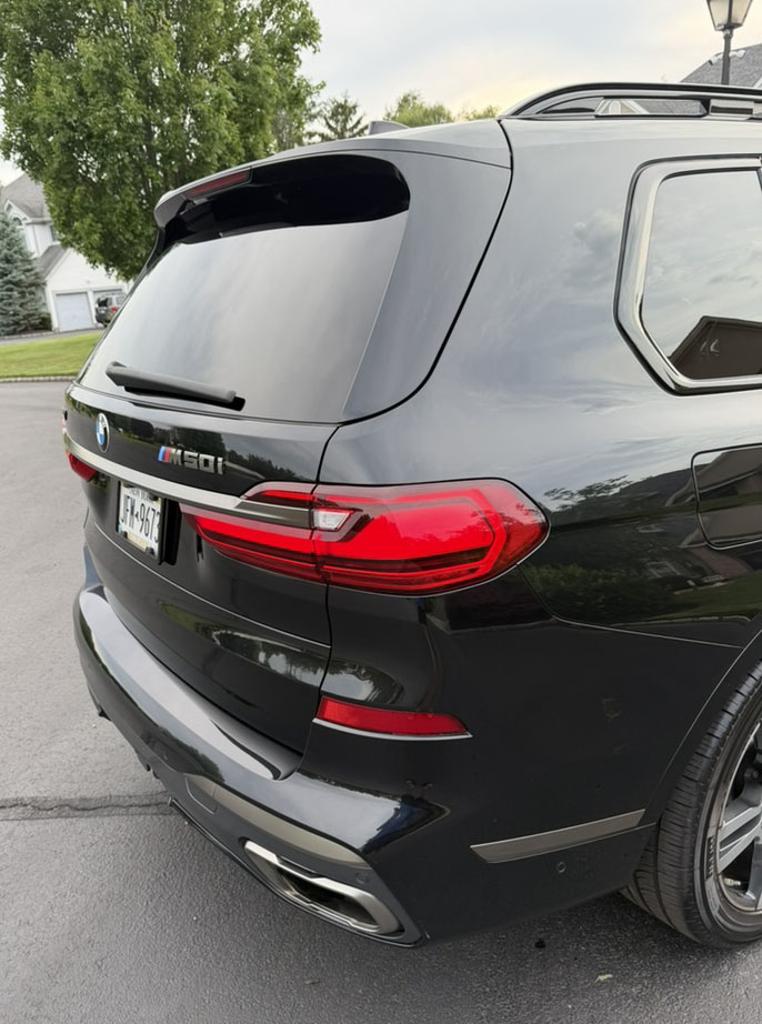 Used 2022 BMW X7 M50i w/ Dynamic Handling Package AWD/4WD image 12