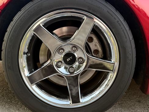 Used 2003 Ford Mustang Cobra image 14