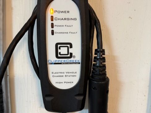 Used 2019 BMW 530e xDrive w/ M Sport Package image 30