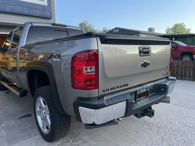 Used 2014 Chevrolet Silverado 2500 LTZ w/ LTZ Plus Package AWD/4WD image 6