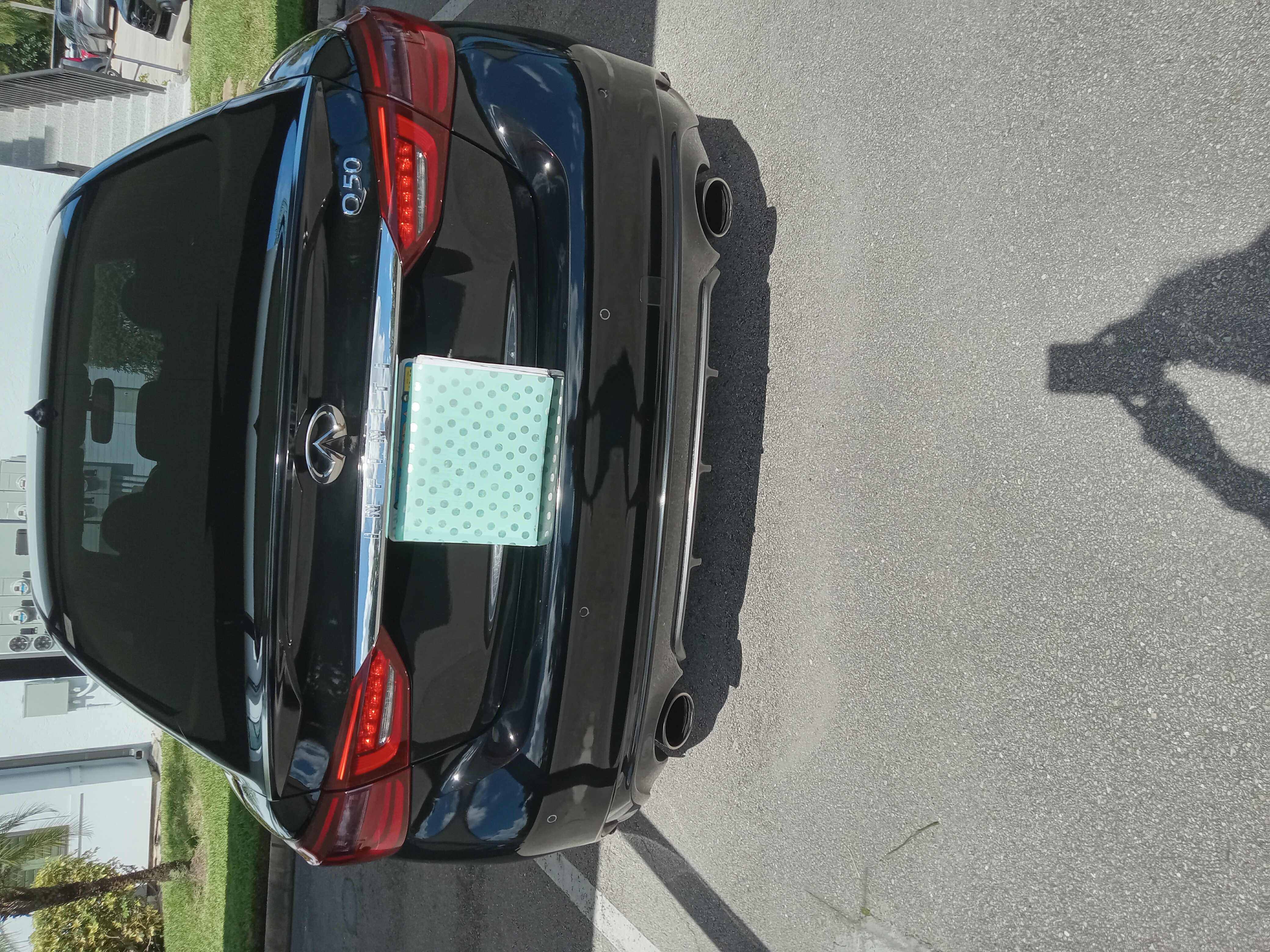Used 2021 INFINITI Q50 Luxe RWD image 2