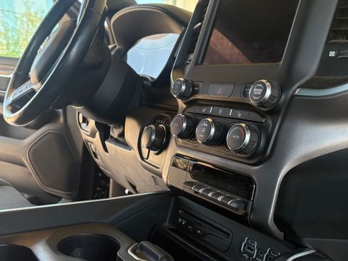Used 2019 RAM 1500 Big Horn AWD/4WD image 13