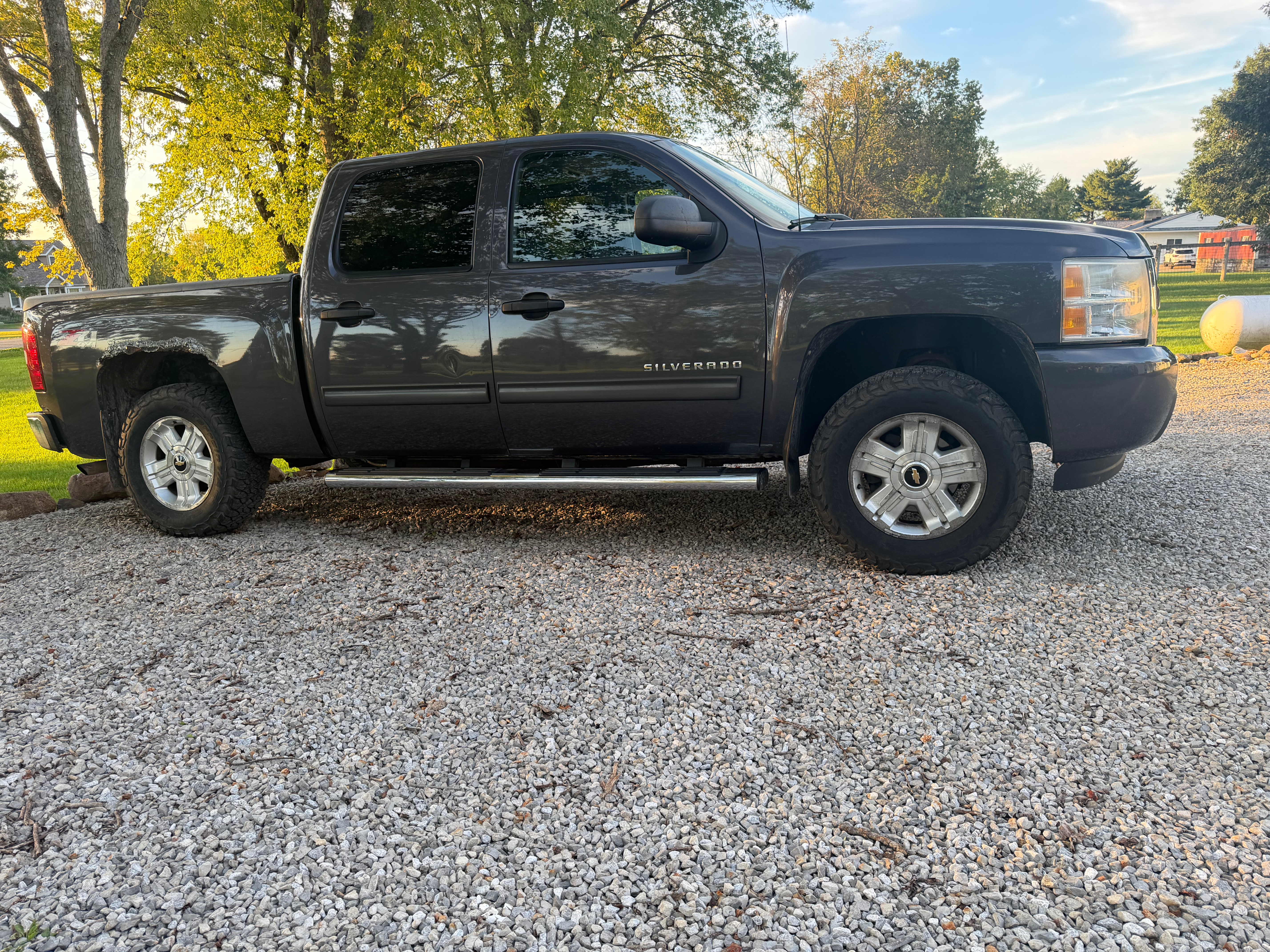 Used 2010 Chevrolet Silverado 1500 LT w/ Power Pack Plus AWD/4WD image 1