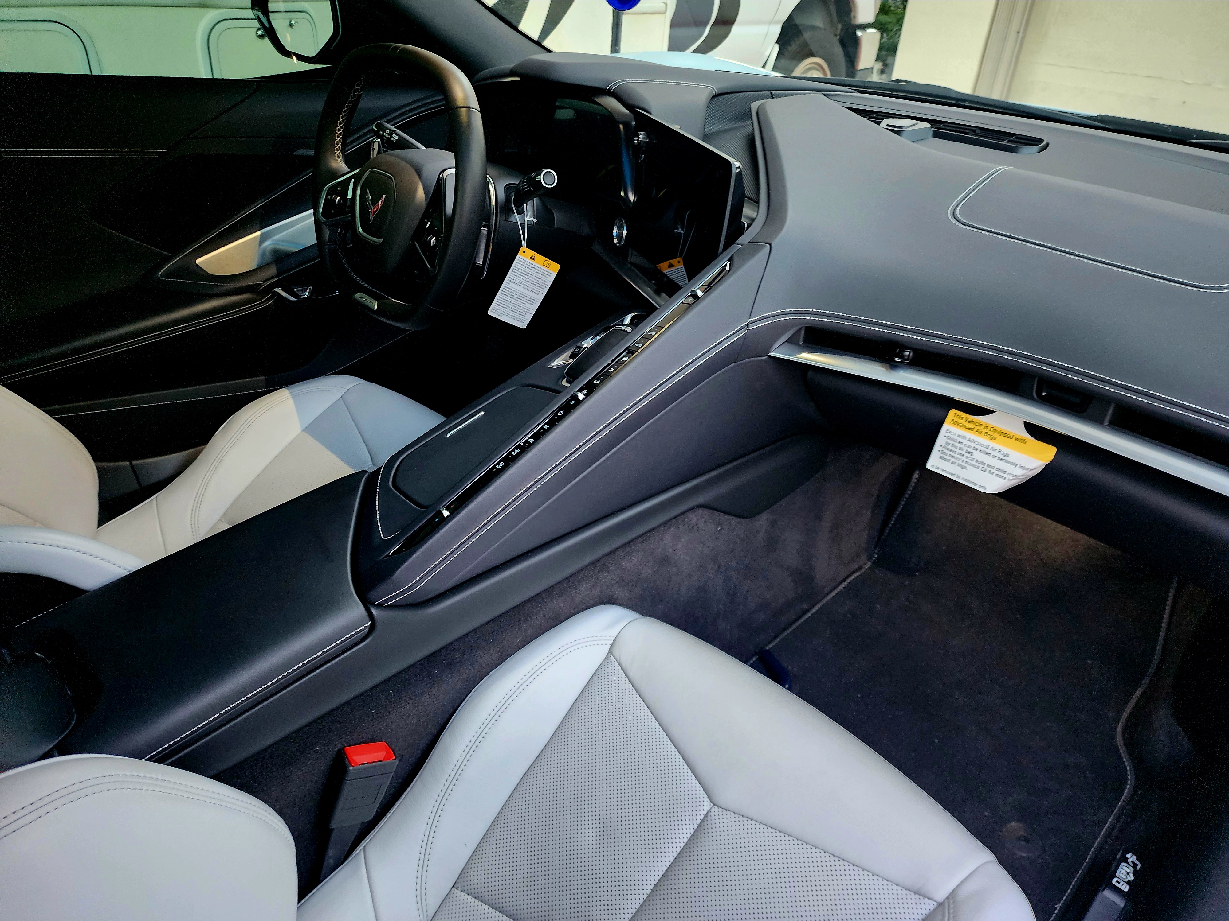 Used 2024 Chevrolet Corvette Z06 RWD image 5