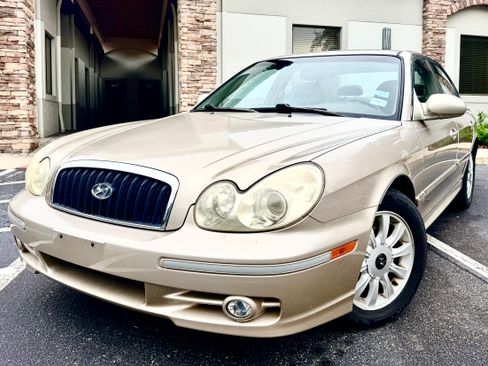 Used 2005 Hyundai Sonata GLS FWD image 1