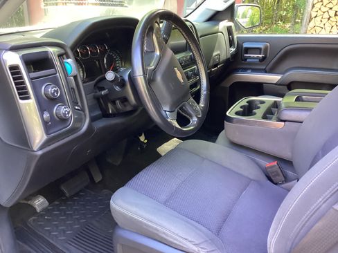 Used 2018 Chevrolet Silverado 1500 LT w/ All Star Edition AWD/4WD image 8